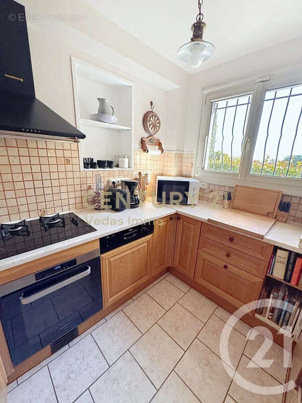 Maison à SAINT-JEAN-DE-VEDAS