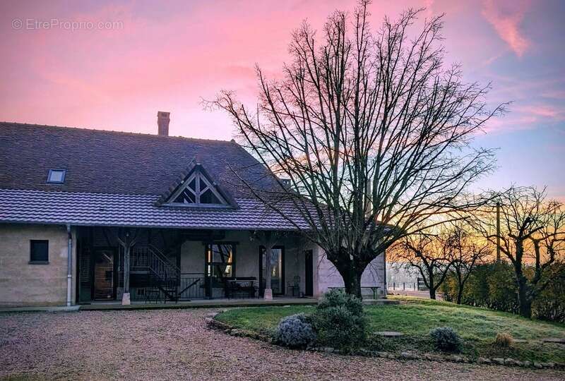 Maison à LONS-LE-SAUNIER