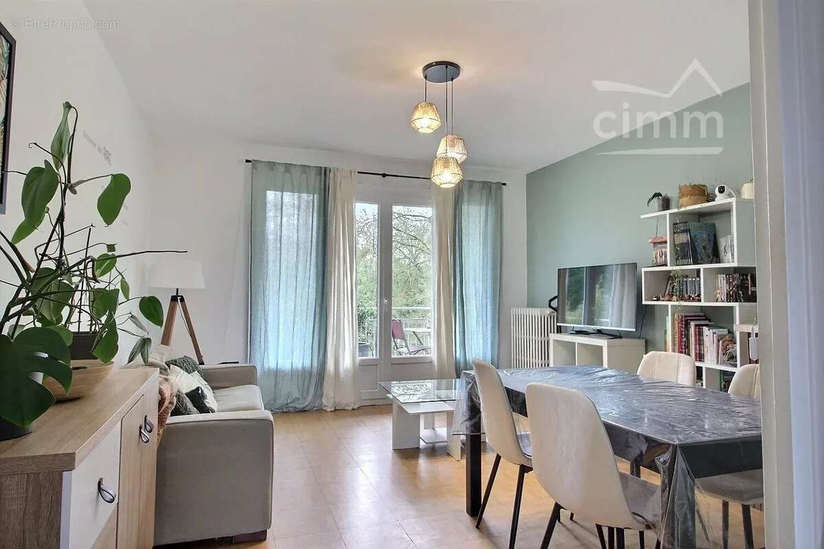 Appartement à JOUE-LES-TOURS