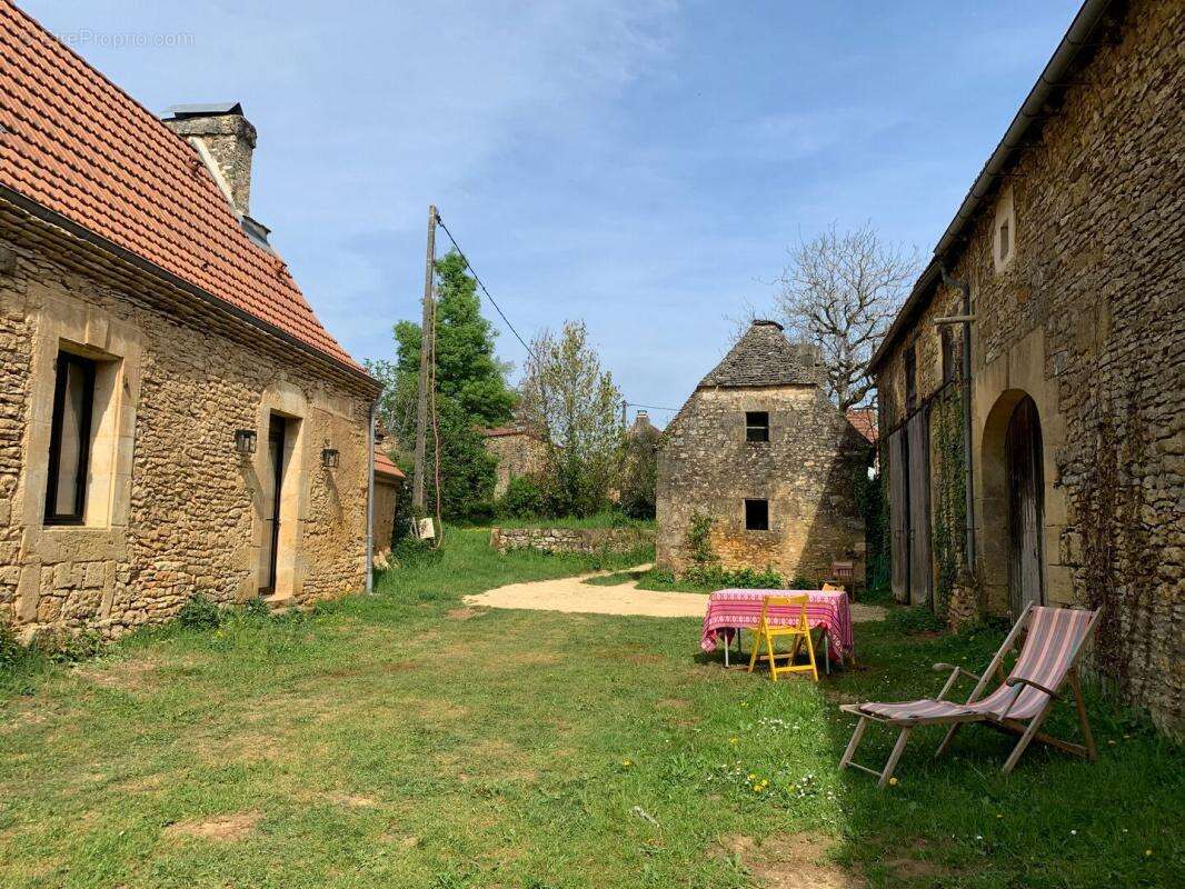 Maison à CASTELS