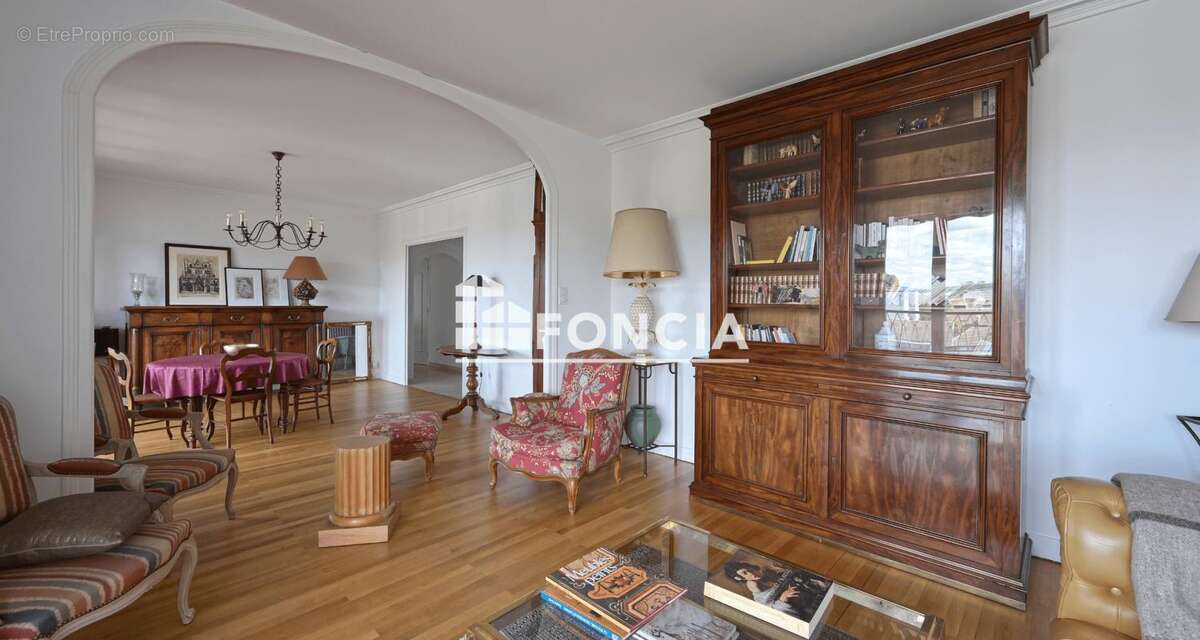 Appartement à BOURGOIN-JALLIEU