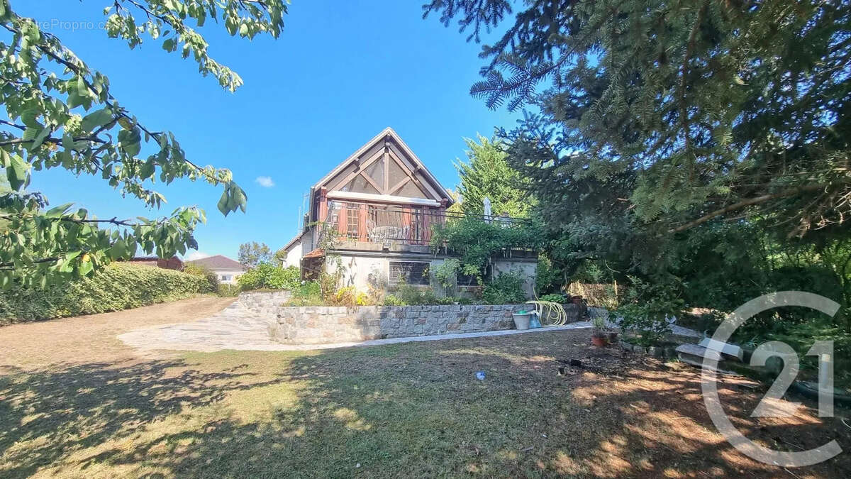 Maison à AVERMES
