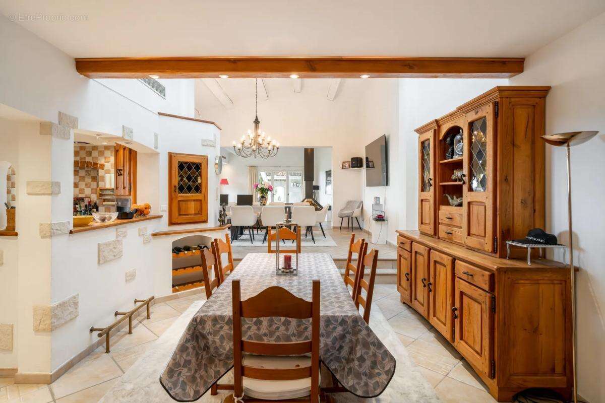 Maison à LE BAR-SUR-LOUP