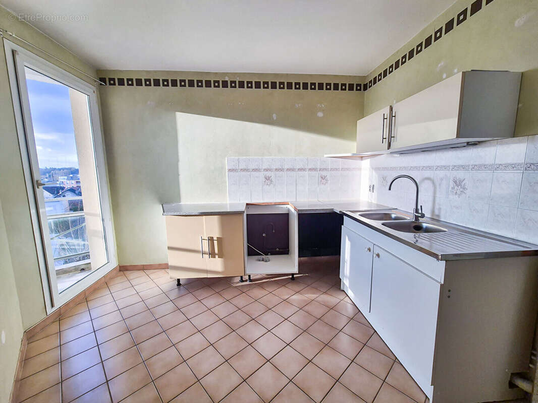 Melun _Appartement 4 pièces 77 m² - photo 8