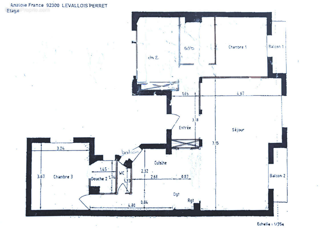 Appartement à LEVALLOIS-PERRET
