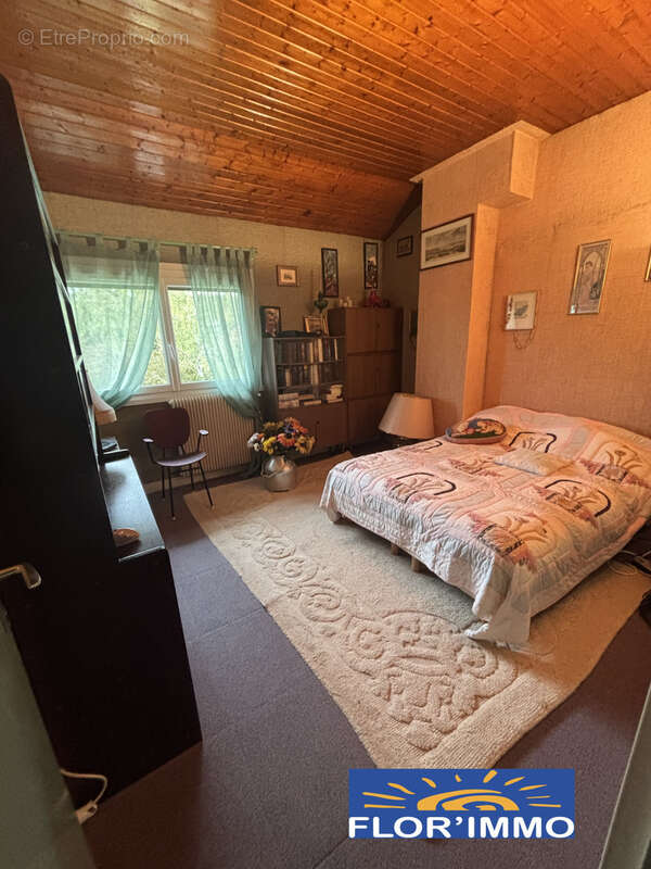 Maison à SAINT-MICHEL-SUR-ORGE