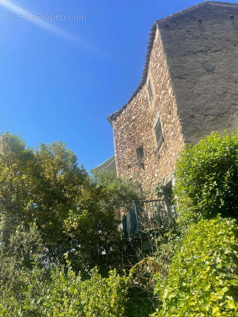 Maison à MONTOLIEU