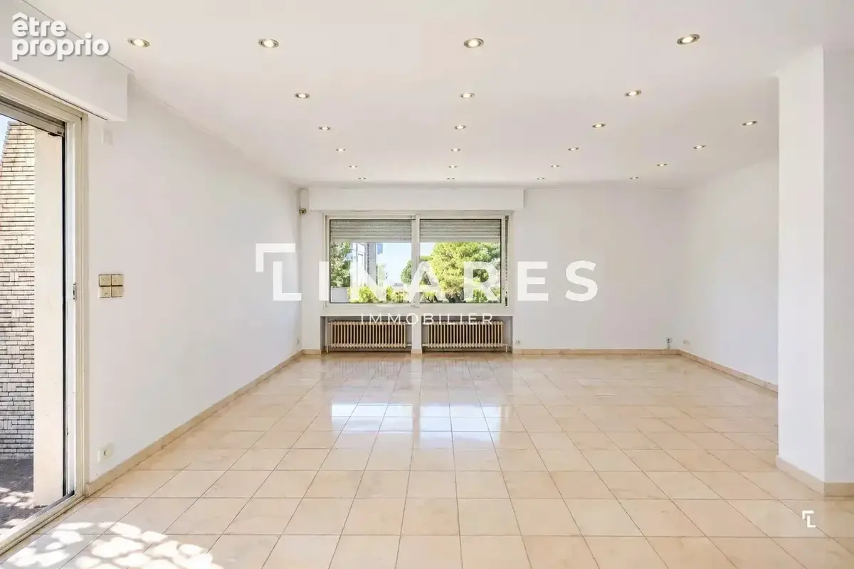 Les trois lucs ou rien - maison t6 de 179m2 - piscine - jardin - garage - 13012 les trois lucs - photo 7
