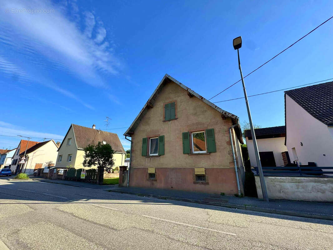 Maison à OBERMODERN-ZUTZENDORF