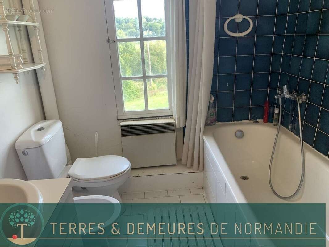 Maison à PONT-L'EVEQUE