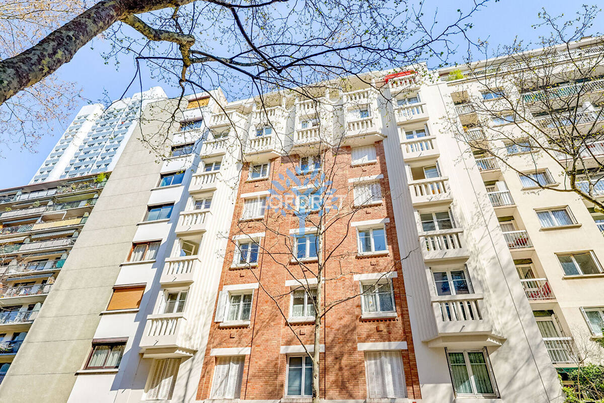 Appartement à PARIS-20E