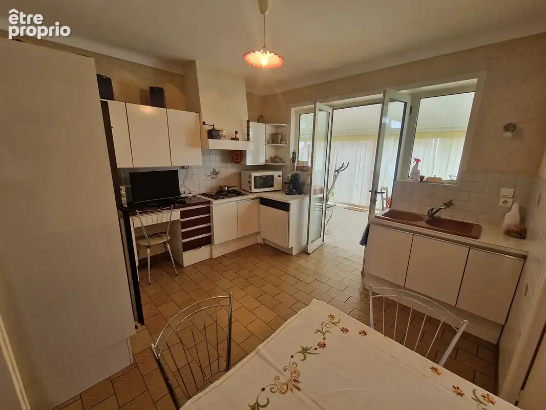 Maison 4 chambres-  Bourg-sous-la-Roche - photo 6