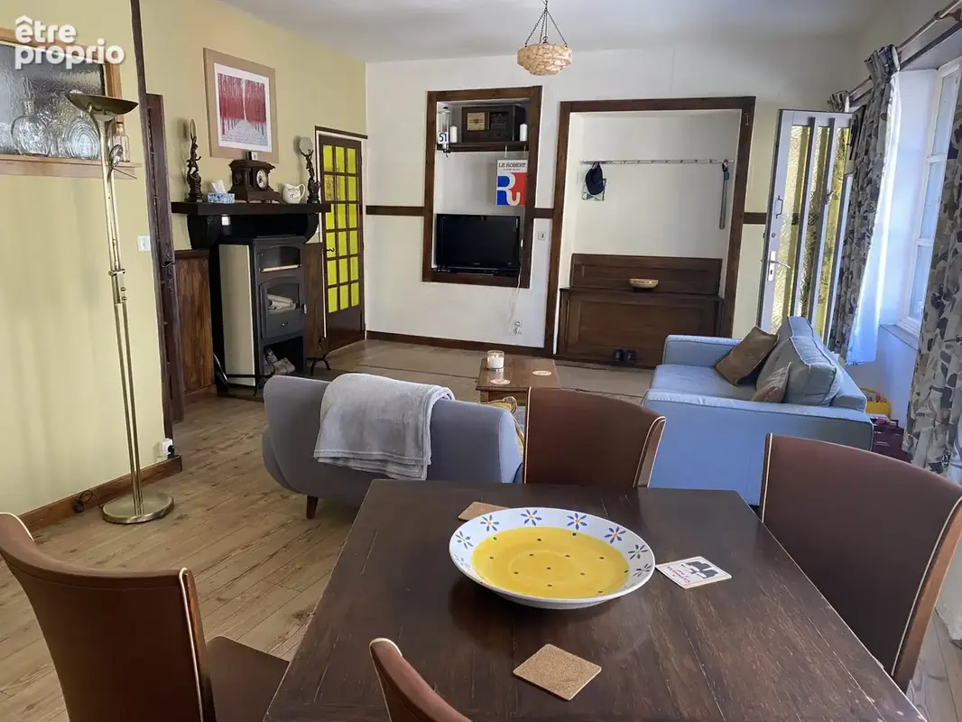Maison 6 pièces 99 m² à vendre à Peyrat-Le-Chateau (87470) - photo 5