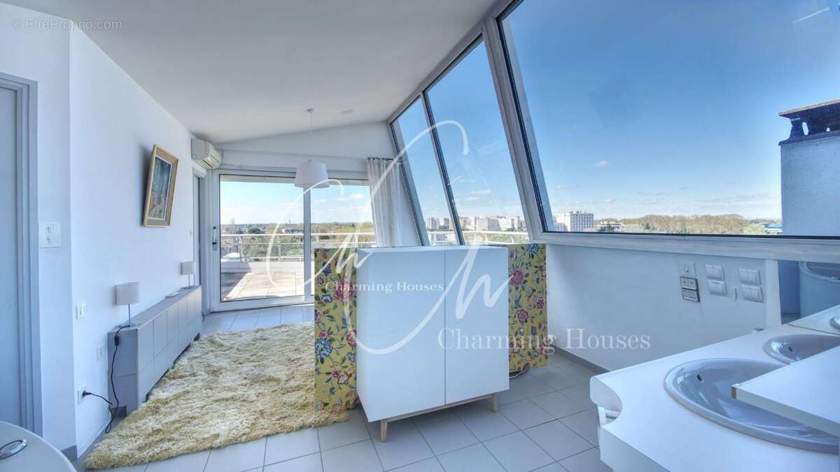 Appartement à ARLES