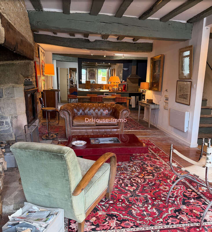 Maison à QUIMPERLE
