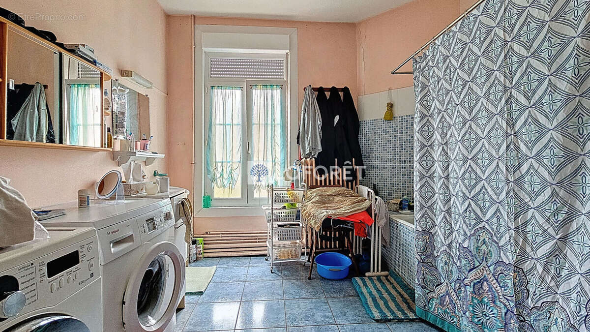 Immeuble commerciale - photo 8