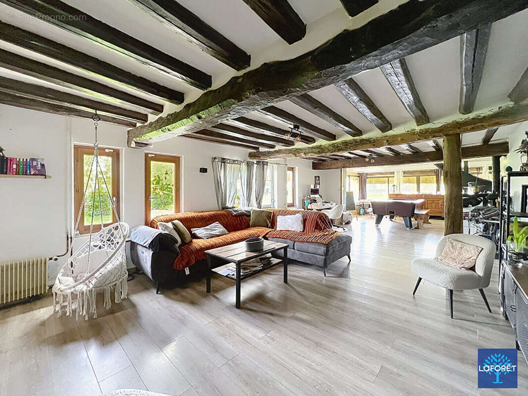 Maison à BERNAY