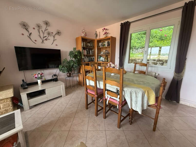 Maison à MONTATAIRE