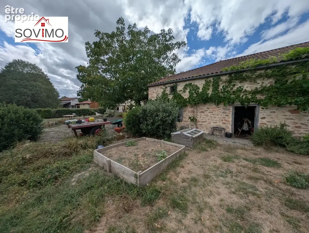 Belle maison de campagne indépendante en pierre, rénovée, grange et terrain attenants - photo 22