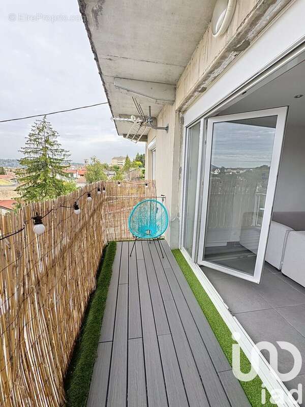 Photo 5 - Appartement à OYONNAX