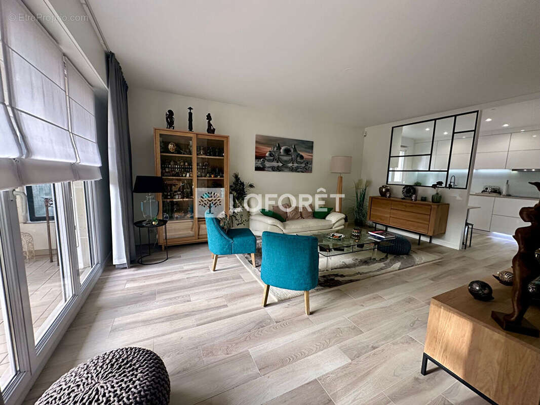 Appartement à LE PERREUX-SUR-MARNE
