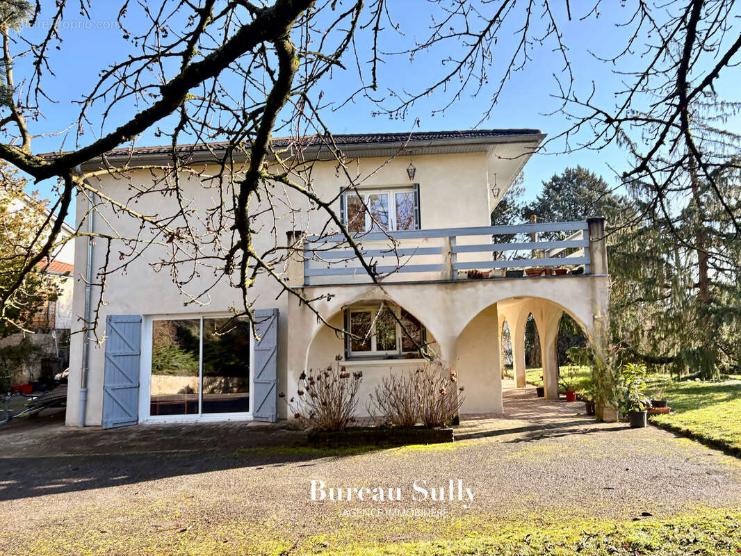 Maison à FRANS