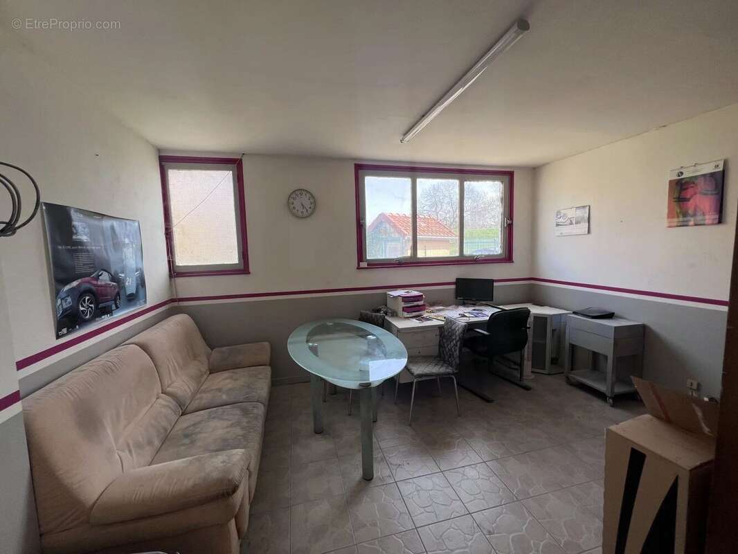 Vente Bureau-local Nevers(58000) 145 000ï¿œ - photo 7