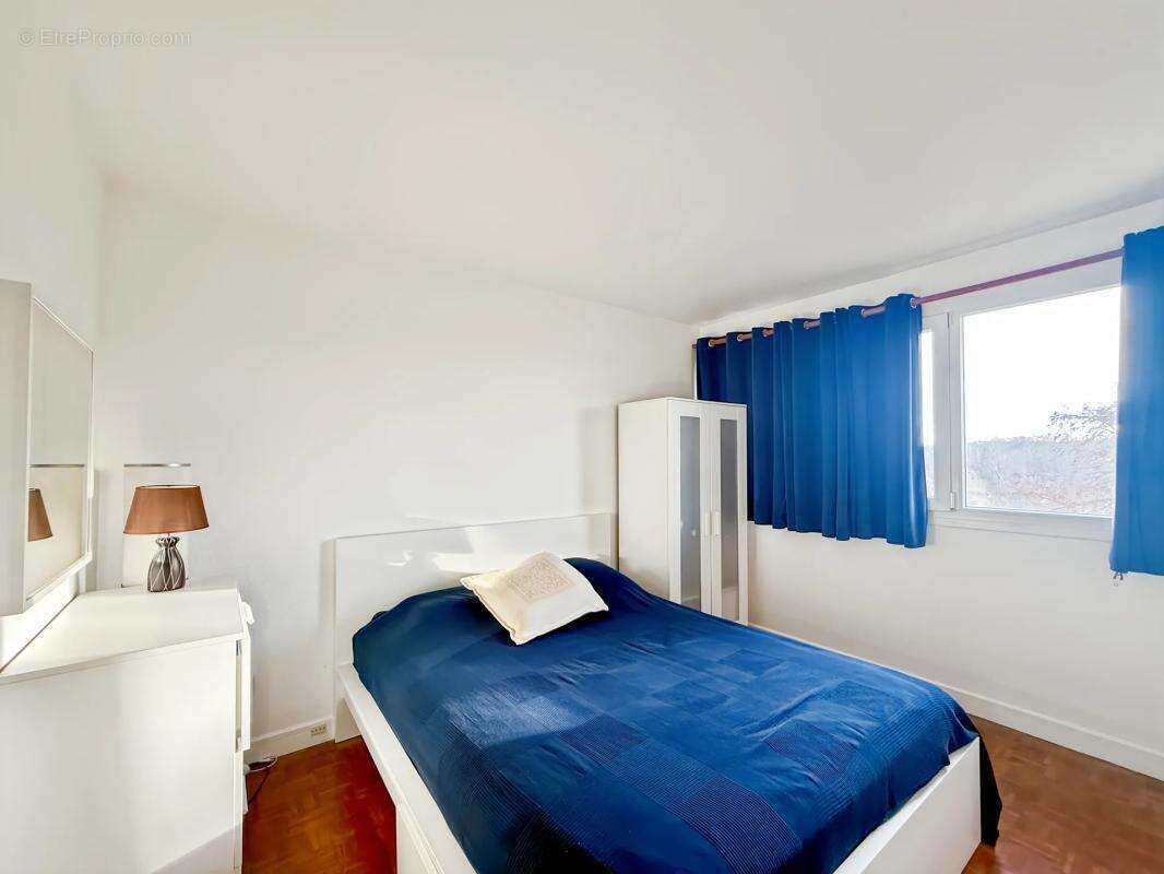 Appartement à SAVIGNY-SUR-ORGE