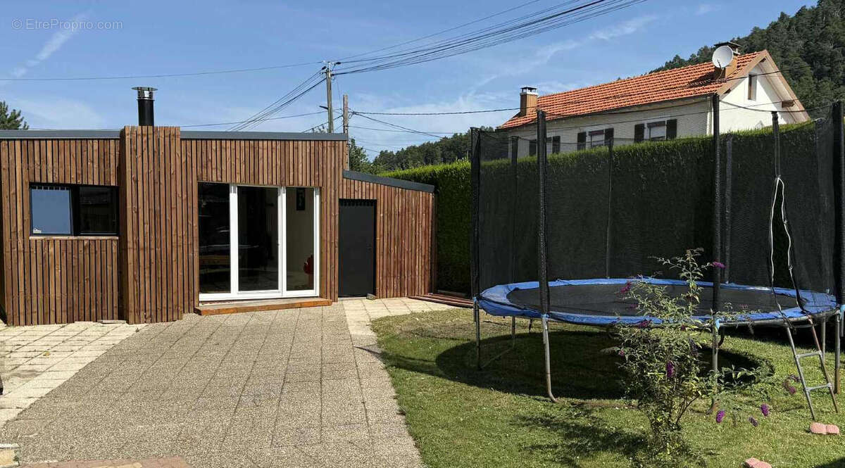 Maison à SAINT-ETIENNE-LES-REMIREMONT