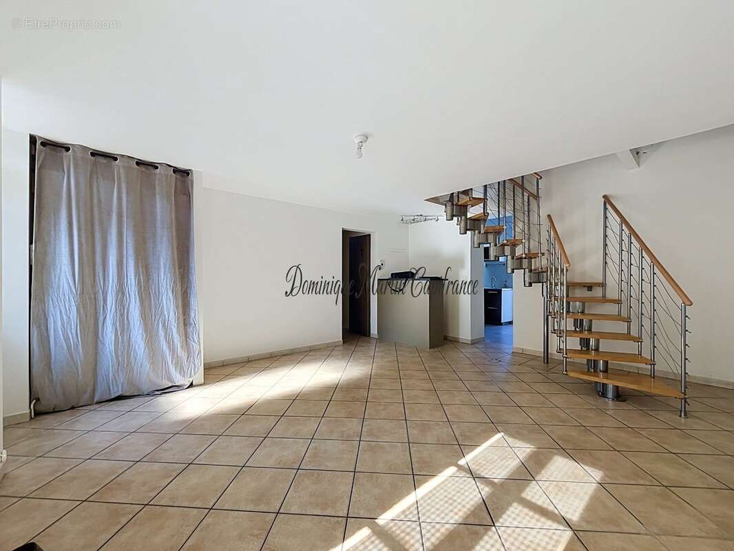 Parigne l'eveque centre(72)-maison à vendre 5 pièces - 87 m² – 4 chambres – jardin – dpe c - photo 2