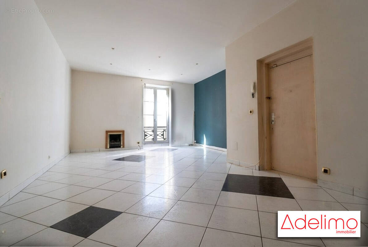 Appartement à NIMES