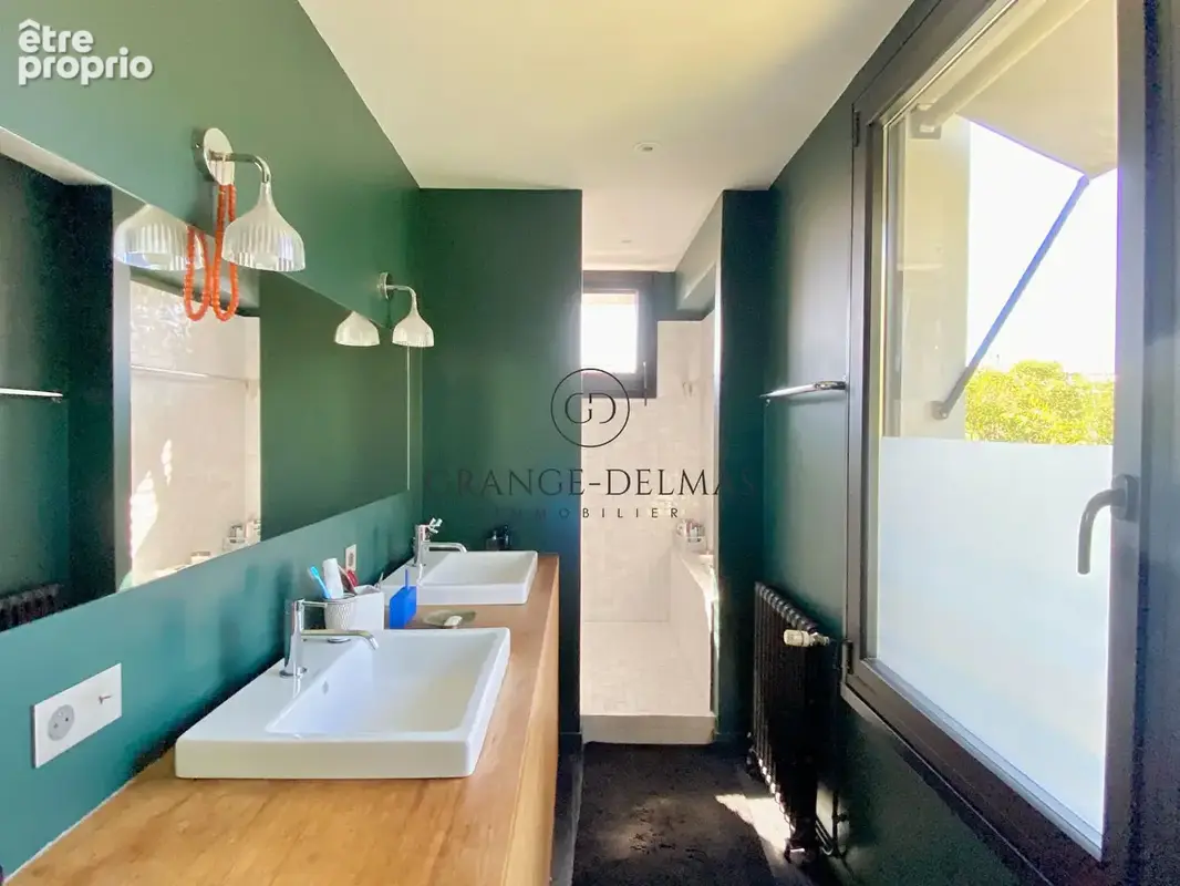 Maison d'architecte en R+1 avec jardin, piscine et stationnements - CAUDÉRAN - photo 10