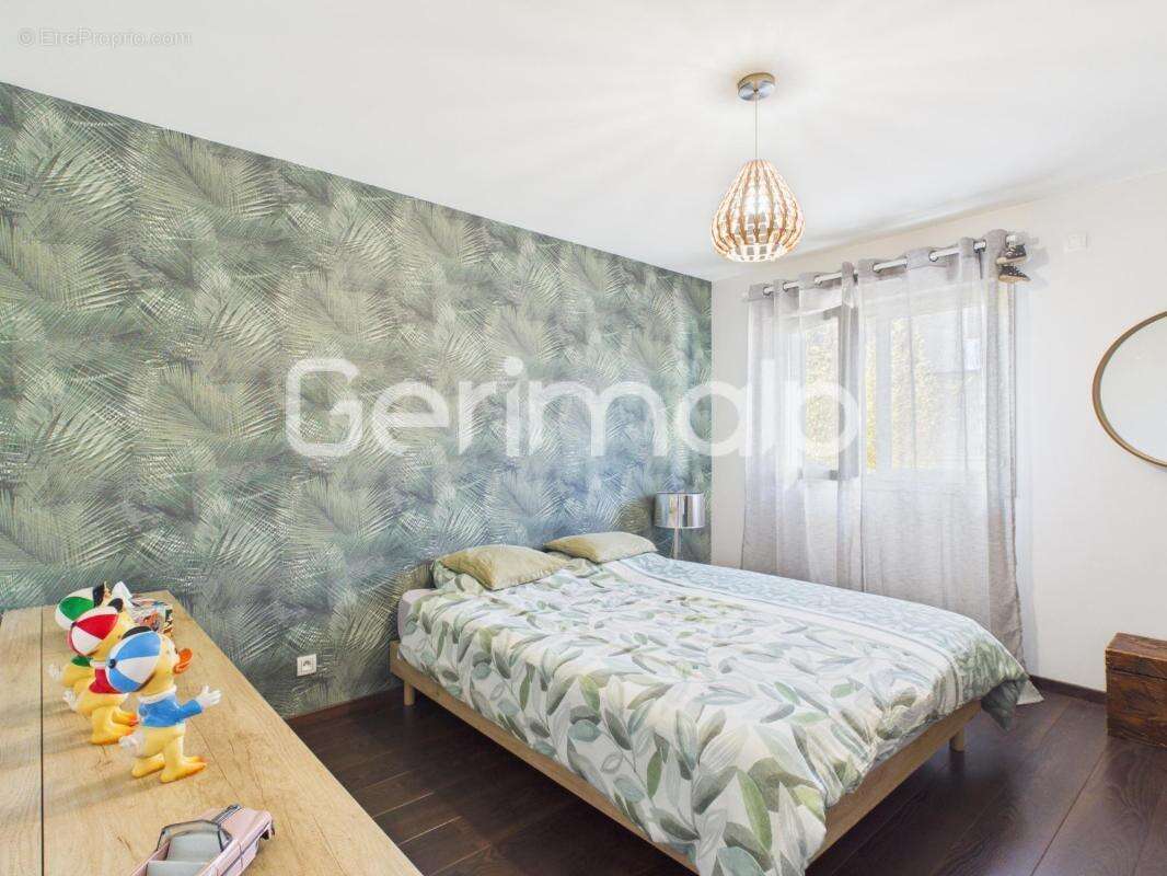 Appartement à GROISY