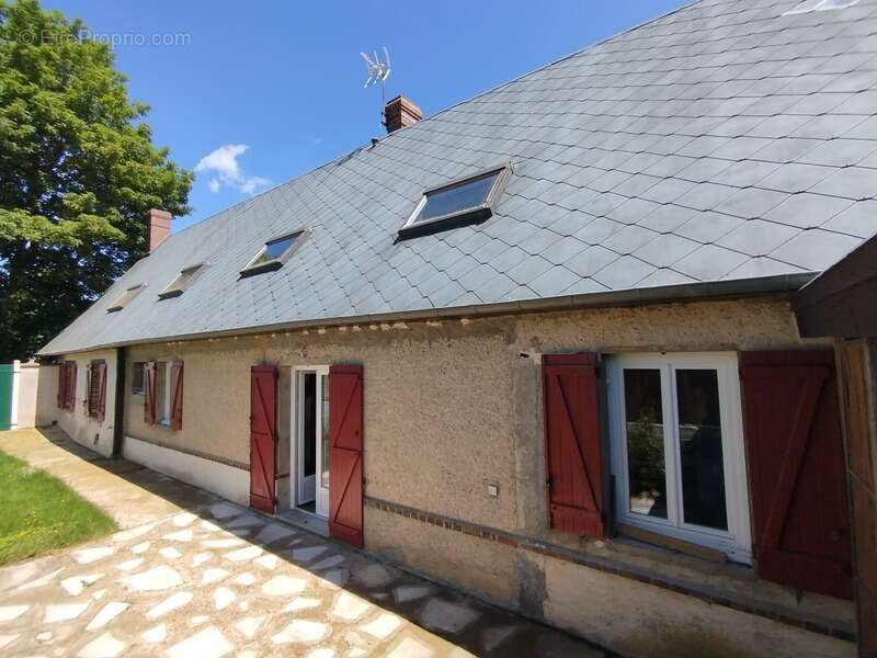 Maison à SANDARVILLE