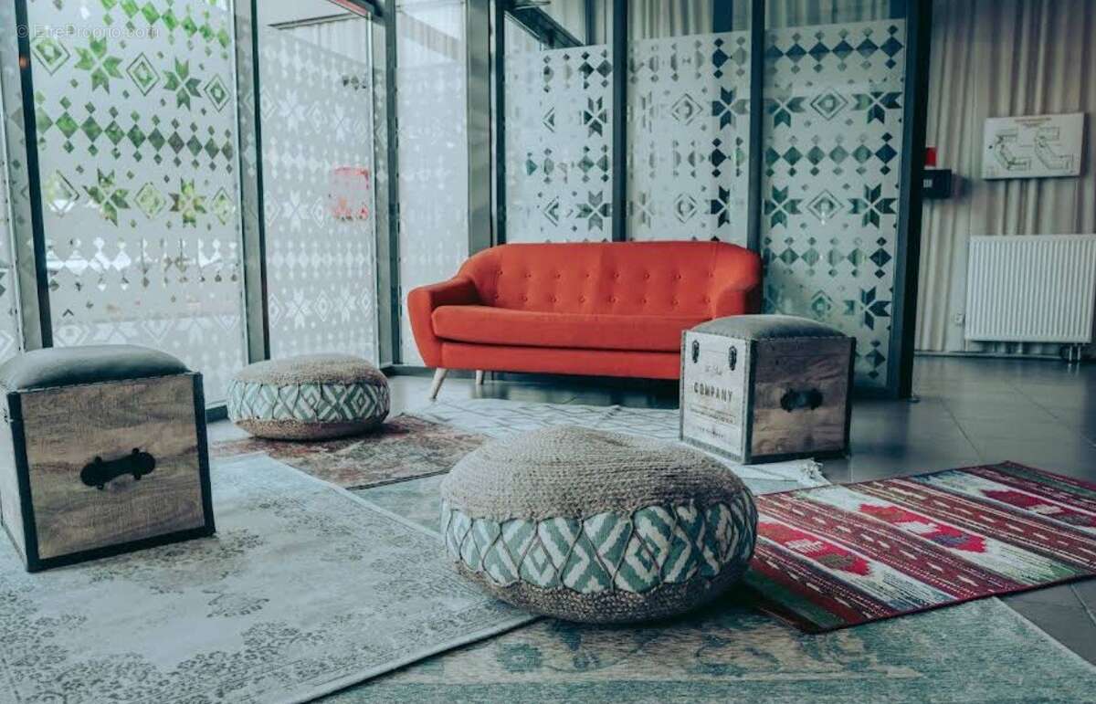 INVESTISSEMENT LOCATIF  Montpellier  Résidence étudiante Lokora Montpellier Rambla - 5,7 % de rentabilité - photo 8