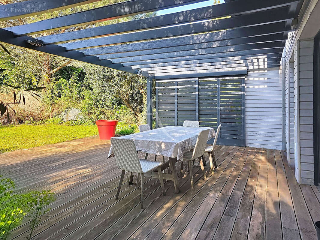 Maison à BOUCHEMAINE