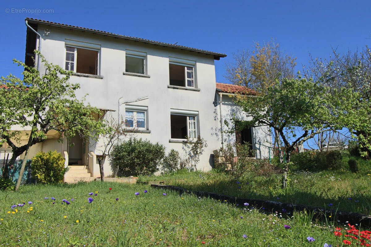 Maison à PUY-L'EVEQUE