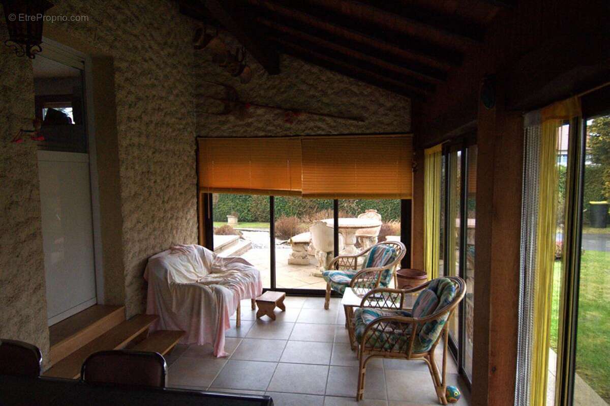 Maison à ROCHES-LES-BLAMONT