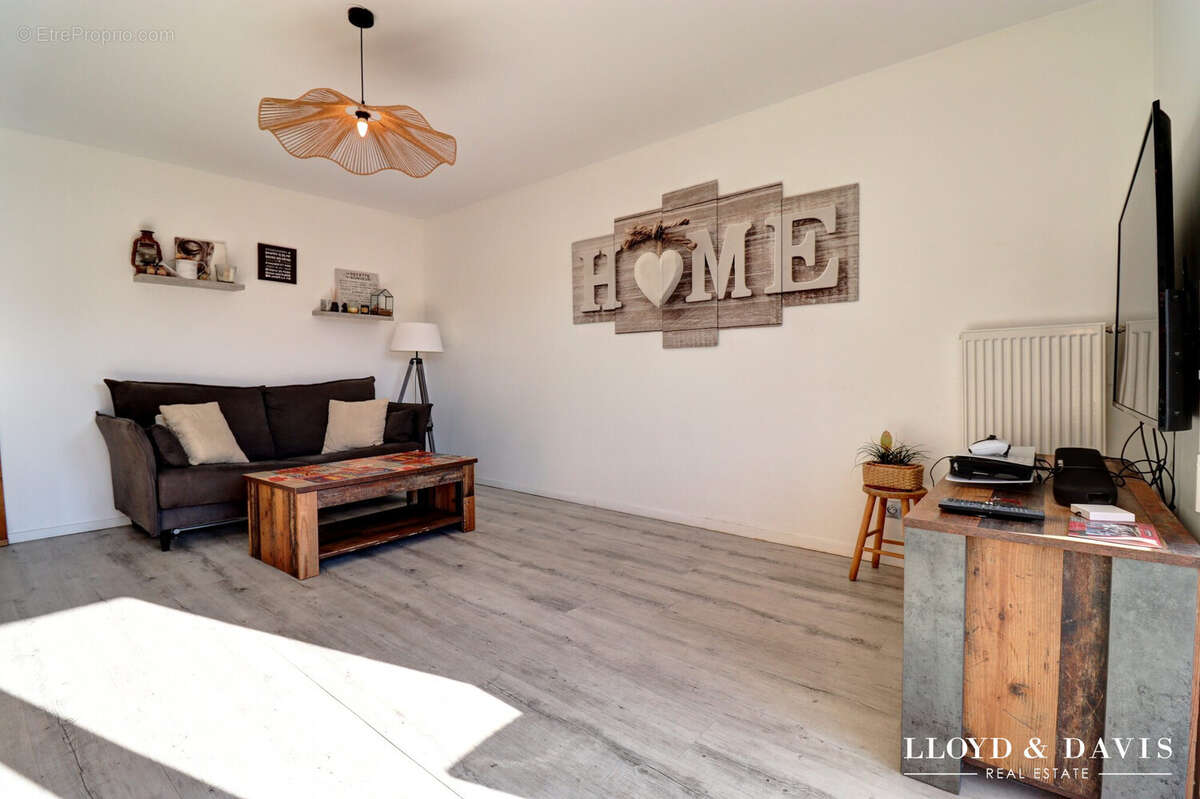 Appartement à SAINT-ALBAN-LEYSSE