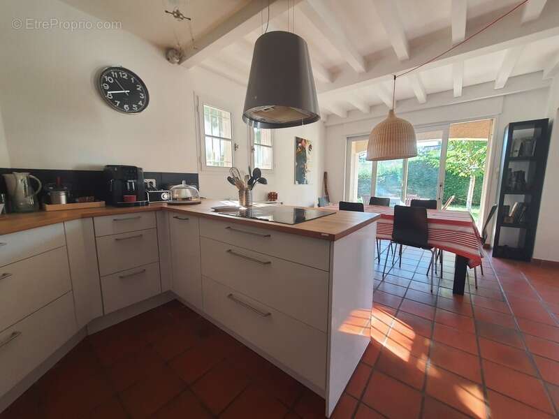 Maison à ROMANS-SUR-ISERE