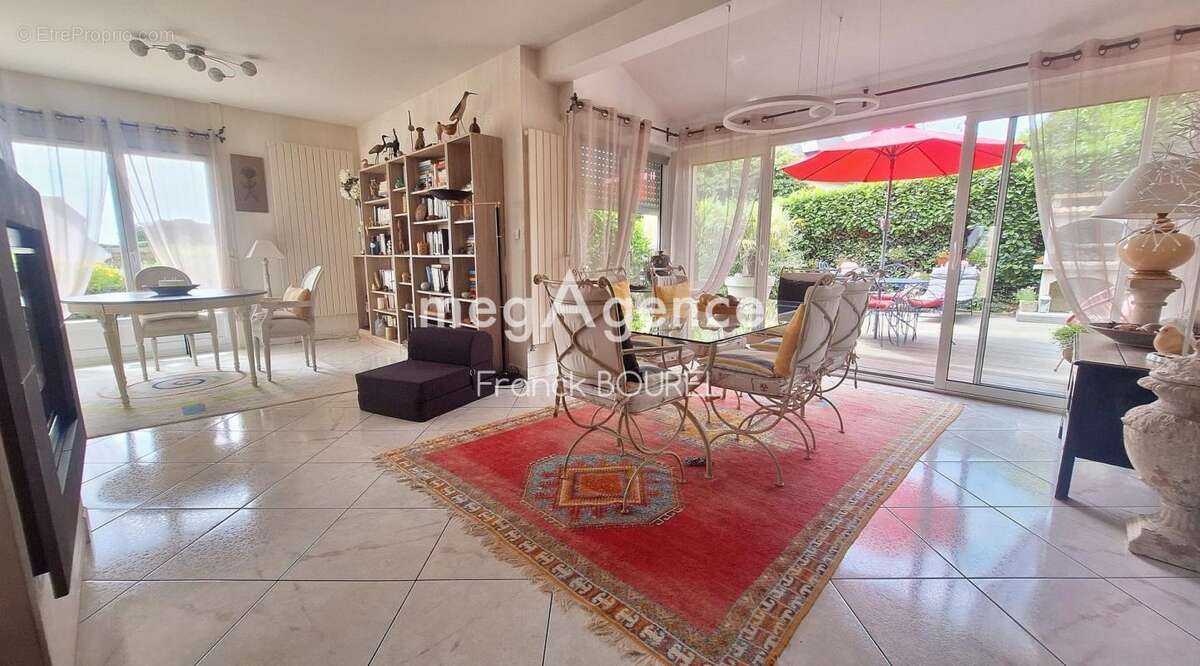 Maison d'architecte - Sous Sol - 4 chambres - Véranda - 35350 - photo 3
