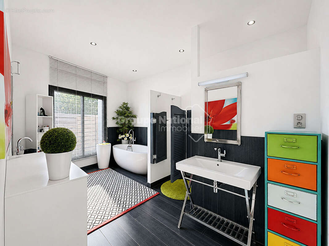 Villa contemporaine de 168 m²  3 chambres  60 m² d'espace de viePrestations haut de gamme  Piscine - photo 7