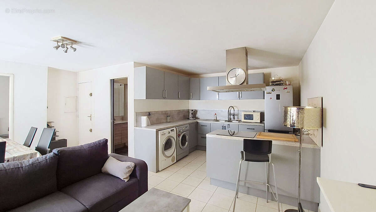 Appartement Aubagne 2 pièces VENDU LOUE - photo 6