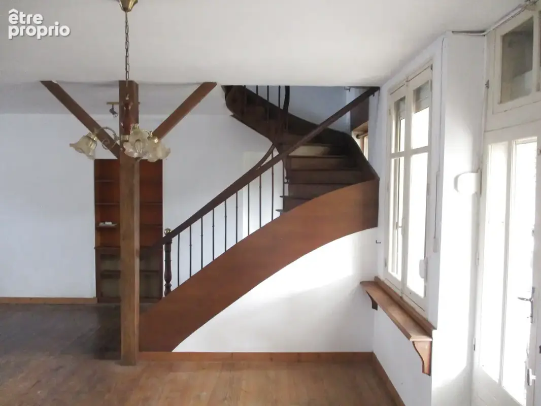 Centre Couhé. - photo 10