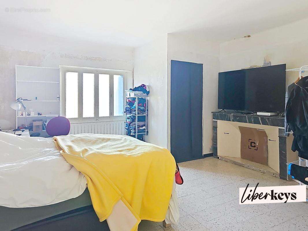 Maison à RIBAUTE-LES-TAVERNES