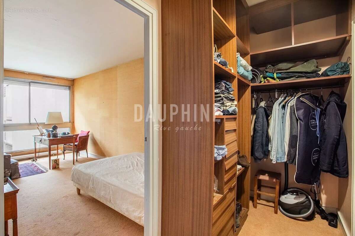 Appartement à PARIS-6E
