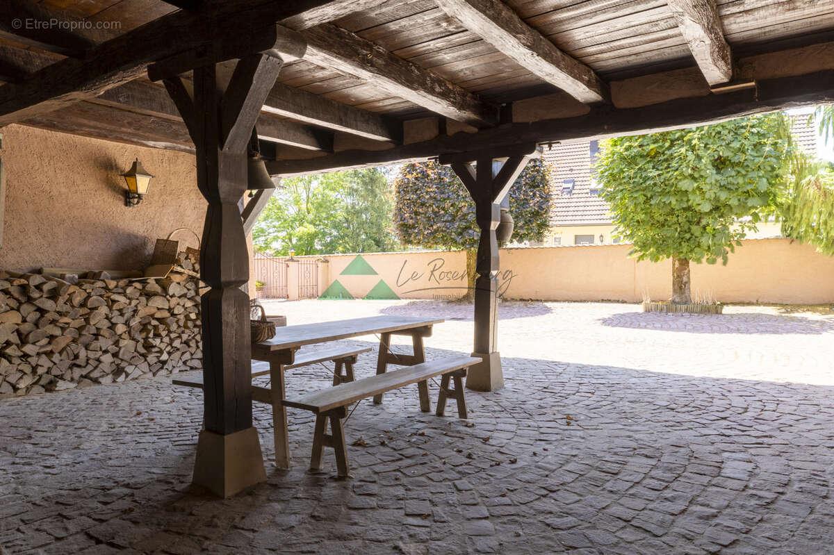 Rare : Maison authentique de 233m2 - photo 12