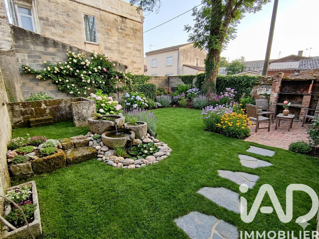 Photo 1 - Maison à COUTRAS