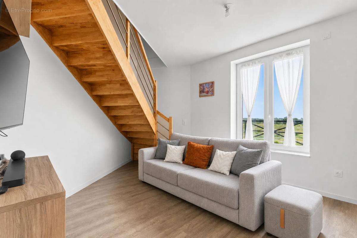 Appartement à COUPVRAY