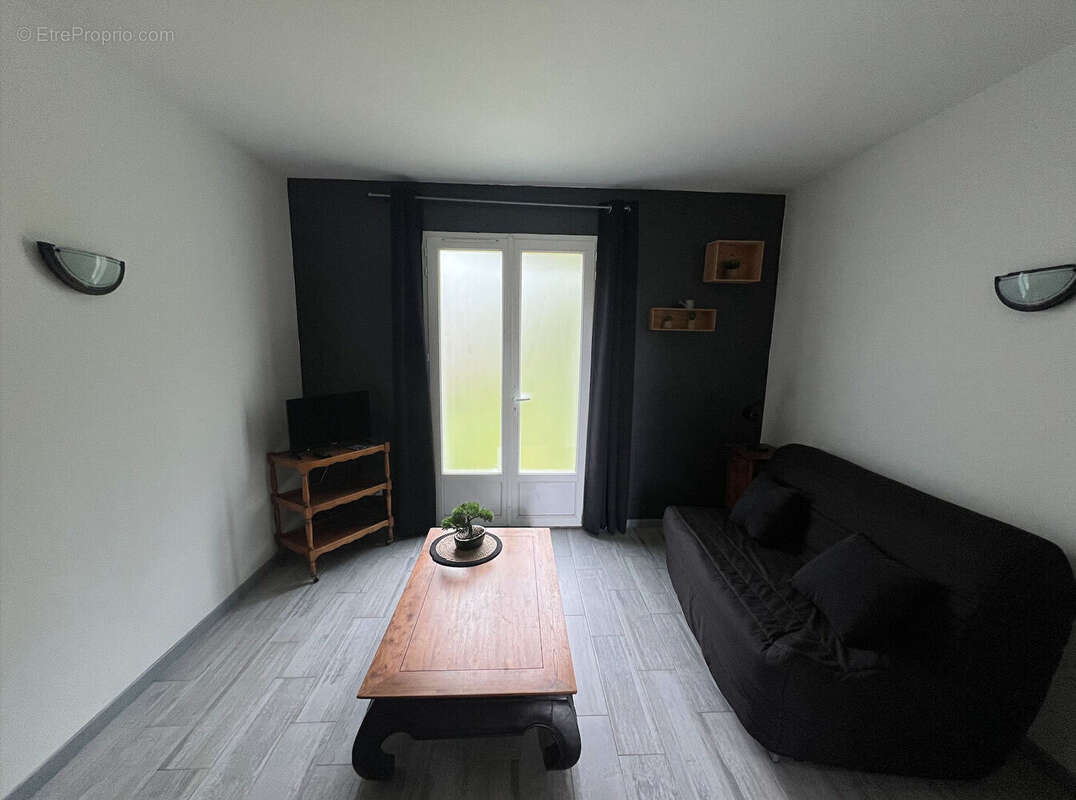 Maison à TONNAY-CHARENTE